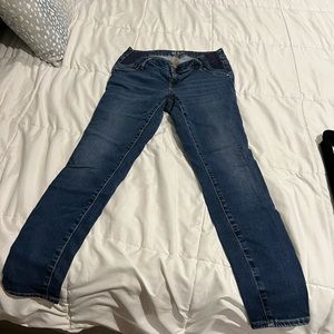 Maternity pants bundle